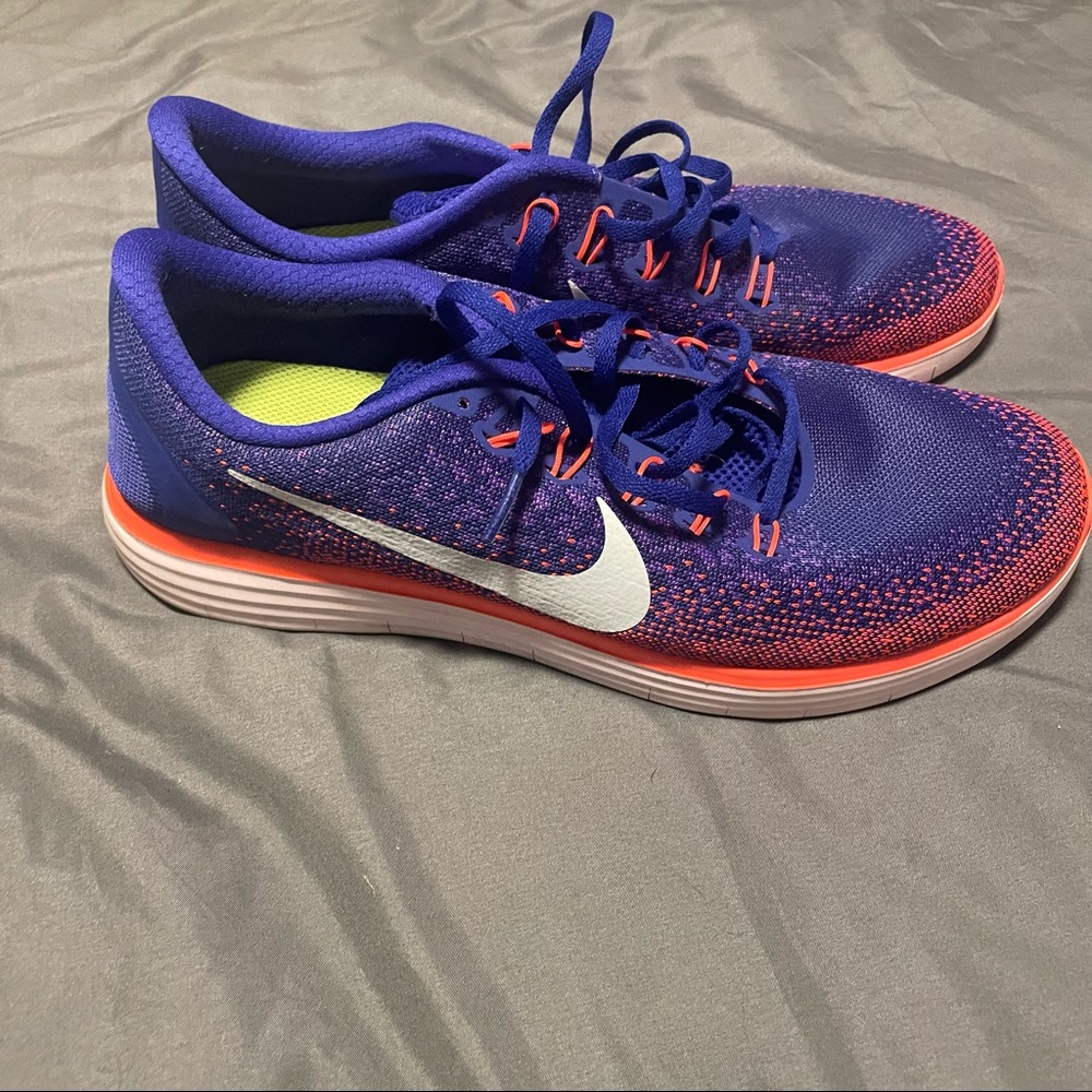 Nike free run sneaker